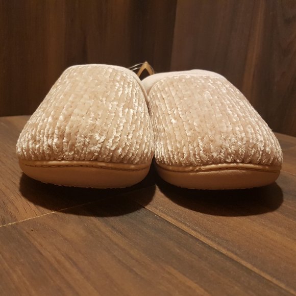 Long Bay Women's Slippers Comfy - Picture 2 of 5